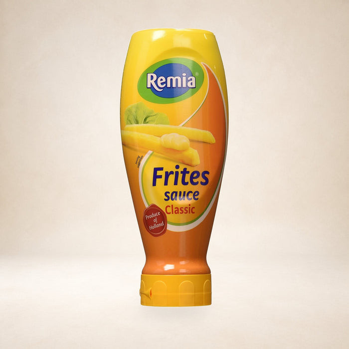 Remia Dutch Frites Sauce 500ml on a warm studio background